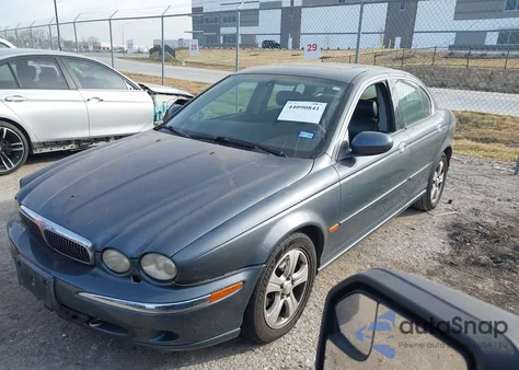 2002 Jaguar X-Type 3.0L из США, поврежденный, VIN SAJEA51C02WC24026